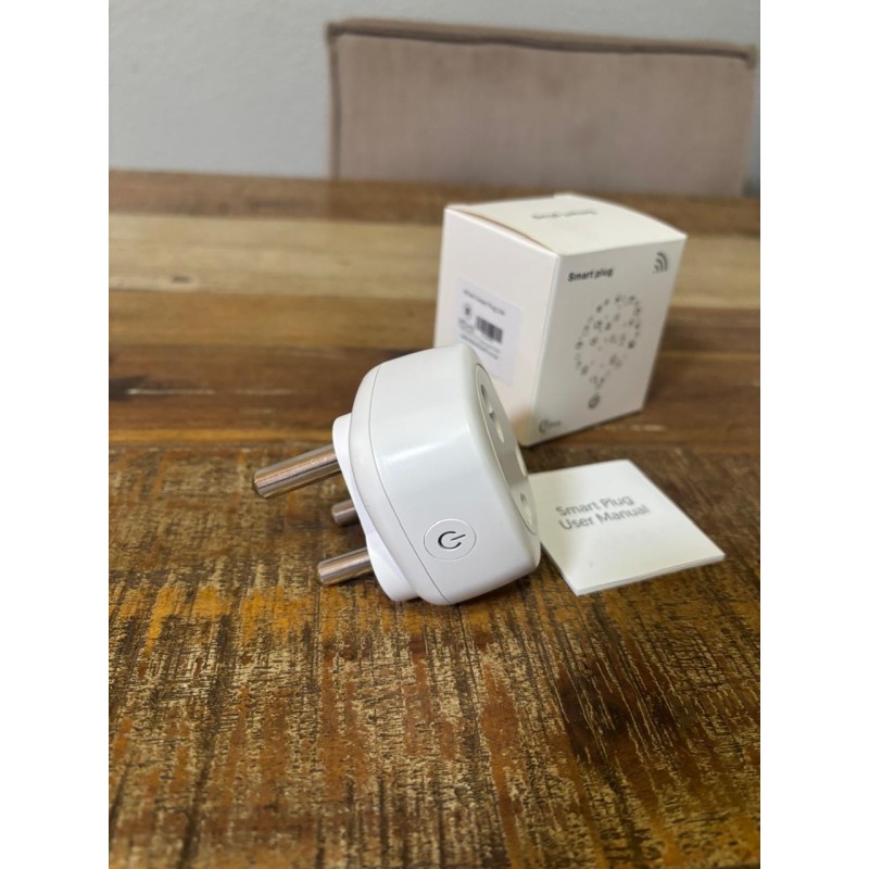 MTech Wi-Fi Tuya Smart Plug Outlet with power usage monitor